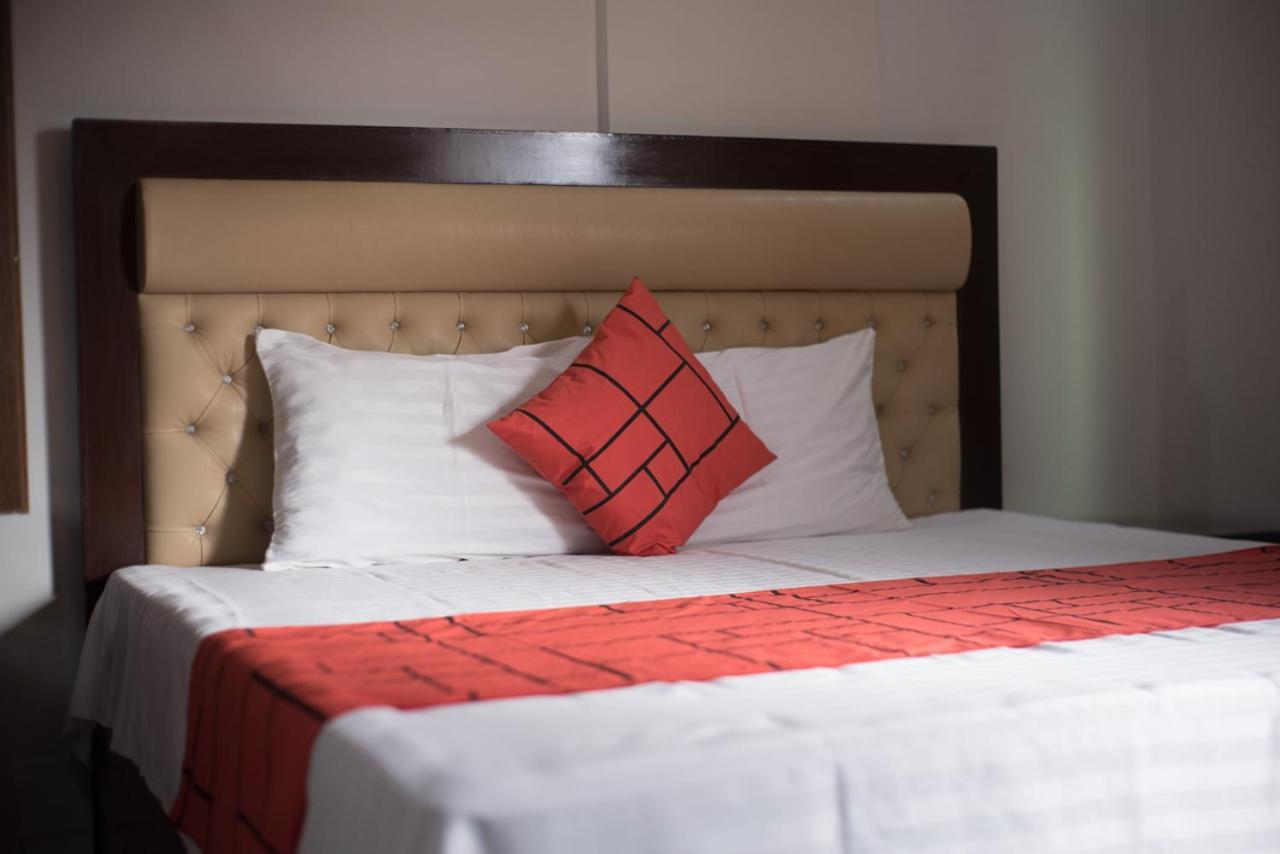 Goho Rooms Badar 卡拉奇 外观 照片