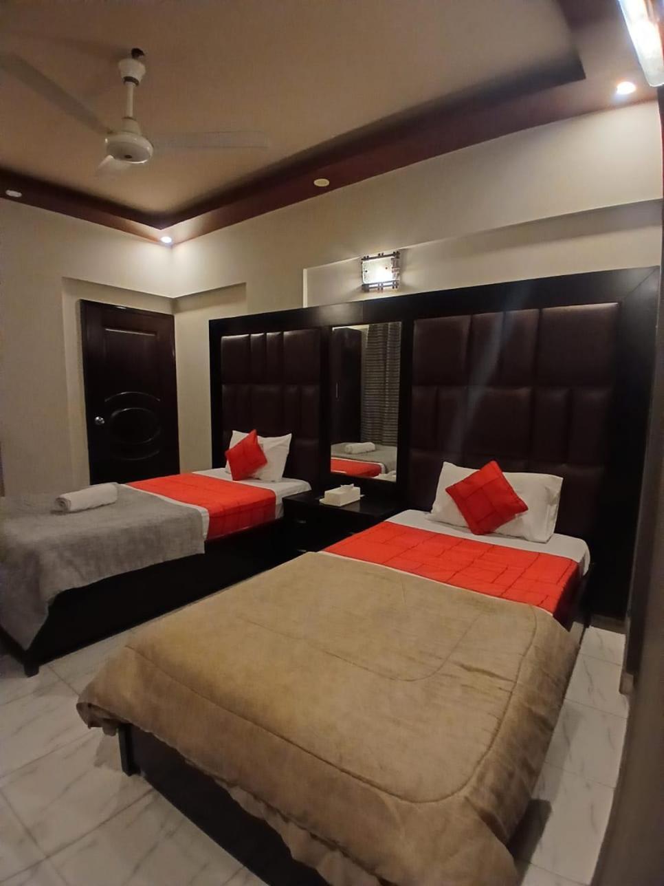 Goho Rooms Badar 卡拉奇 外观 照片